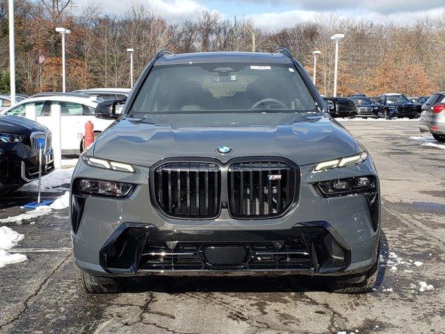 new 2026 BMW X7 car, priced at $125,380