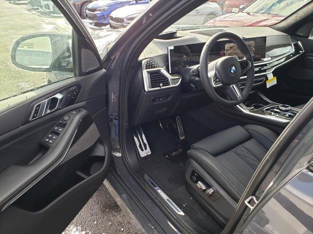 new 2026 BMW X7 car, priced at $125,380