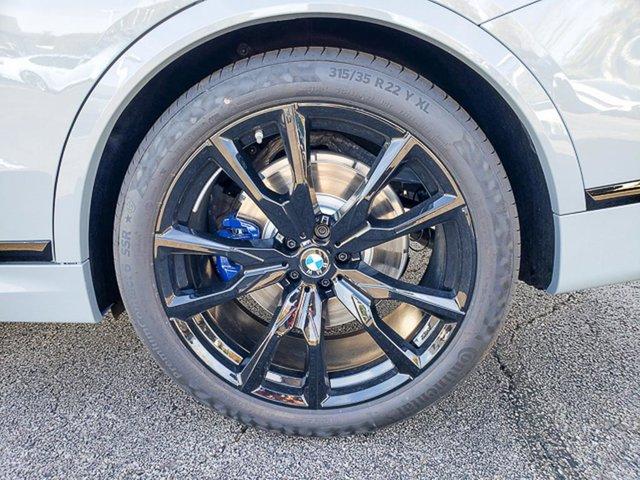 new 2026 BMW X7 car, priced at $98,055