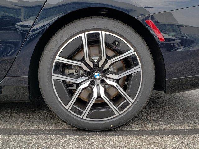 new 2025 BMW 760 car, priced at $139,875