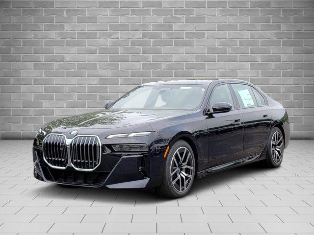 new 2025 BMW 760 car, priced at $139,875