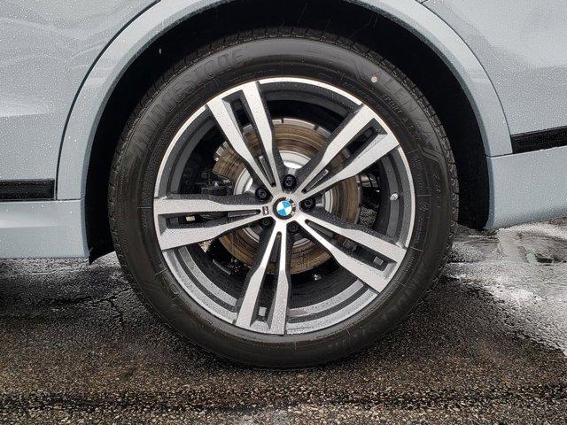 new 2026 BMW X7 car, priced at $96,740