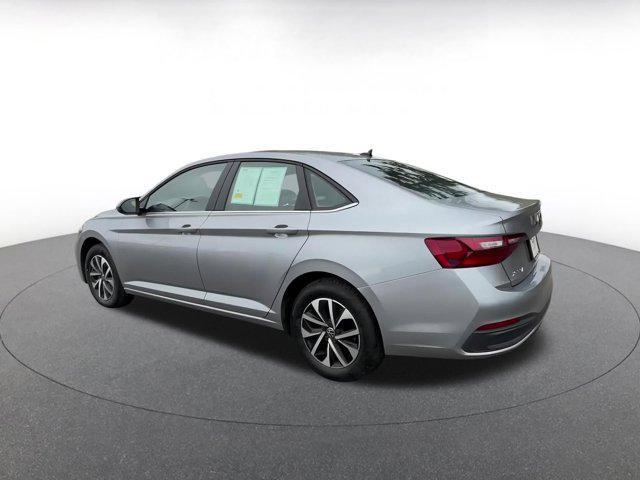 used 2024 Volkswagen Jetta car, priced at $18,655