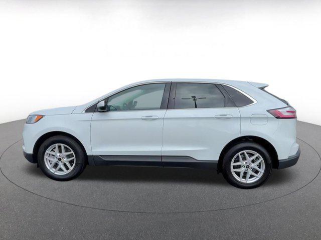 used 2024 Ford Edge car, priced at $25,438