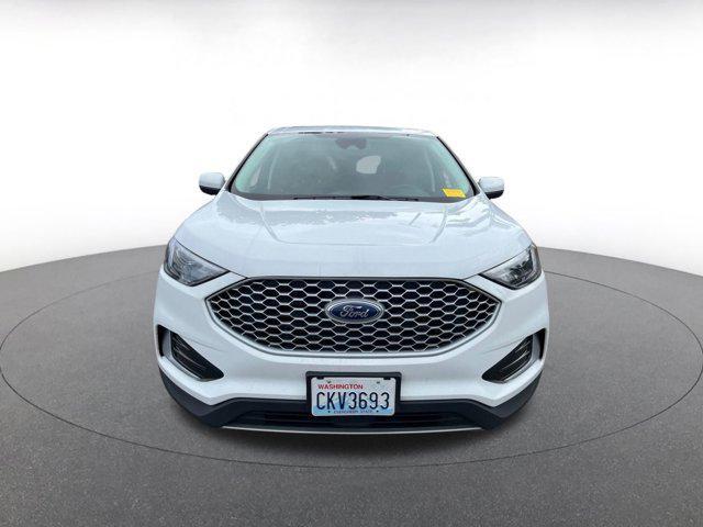 used 2024 Ford Edge car, priced at $25,208