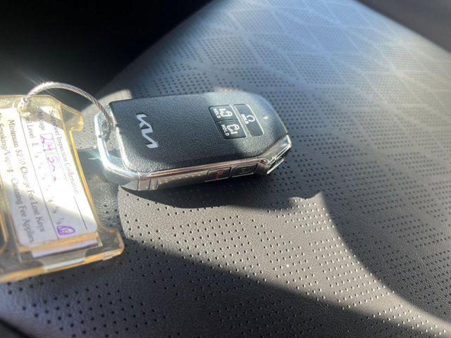 used 2024 Kia Carnival car, priced at $34,036