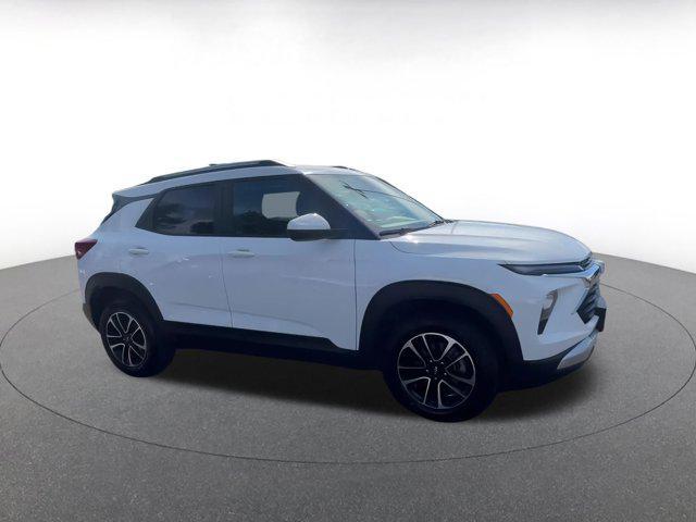 used 2024 Chevrolet TrailBlazer car, priced at $21,276