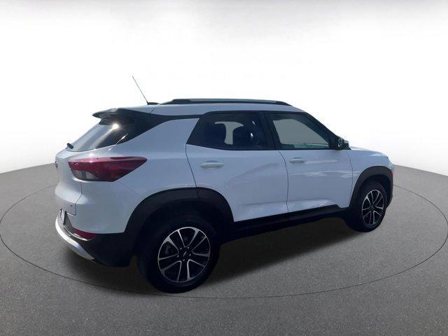 used 2024 Chevrolet TrailBlazer car, priced at $21,276