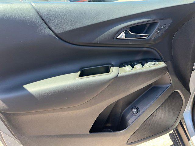 used 2024 Chevrolet Equinox car, priced at $21,054