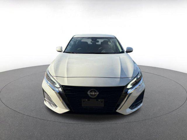 used 2023 Nissan Altima car, priced at $17,351