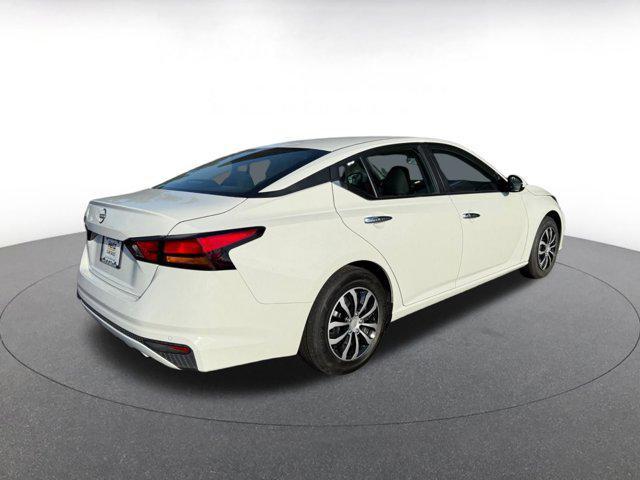 used 2023 Nissan Altima car, priced at $17,351