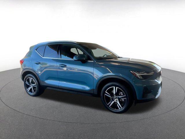 used 2024 Volvo XC40 car, priced at $29,331