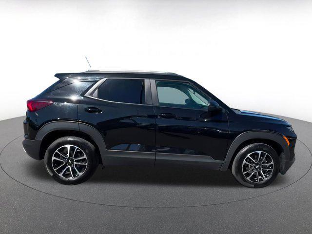 used 2024 Chevrolet TrailBlazer car, priced at $20,592