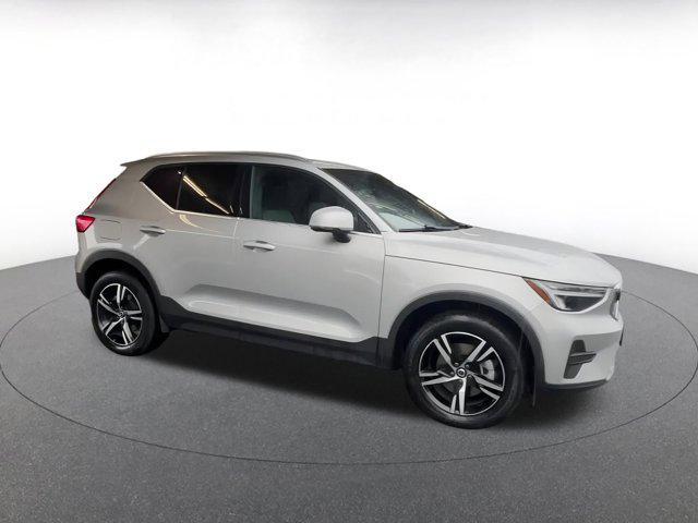 used 2024 Volvo XC40 car, priced at $28,267