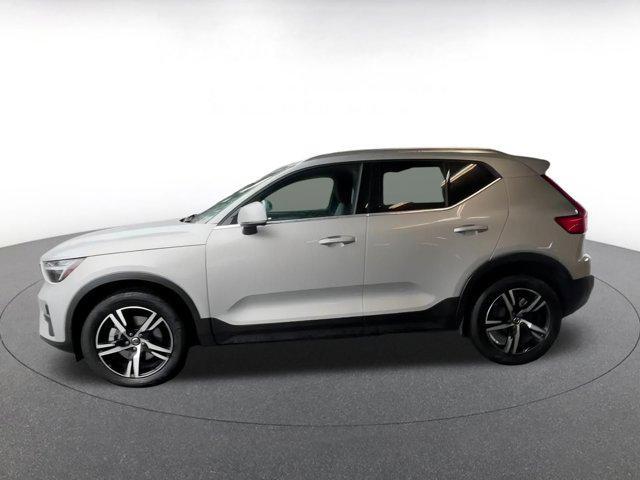 used 2024 Volvo XC40 car, priced at $28,267
