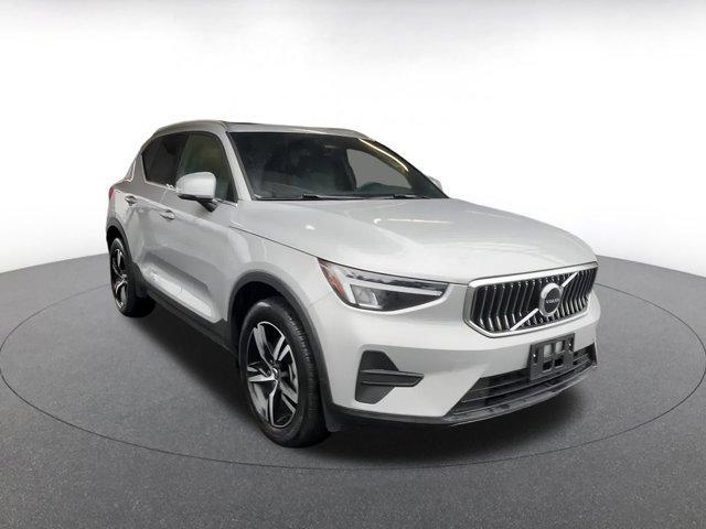 used 2024 Volvo XC40 car, priced at $28,267