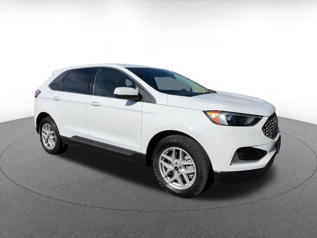 used 2024 Ford Edge car, priced at $26,236