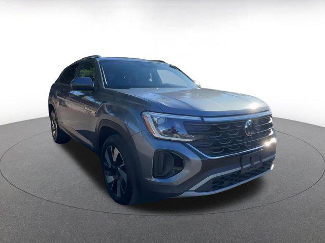 used 2025 Volkswagen Atlas Cross Sport car, priced at $32,430