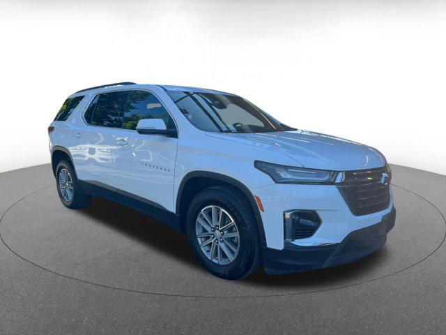 used 2023 Chevrolet Traverse car, priced at $29,589