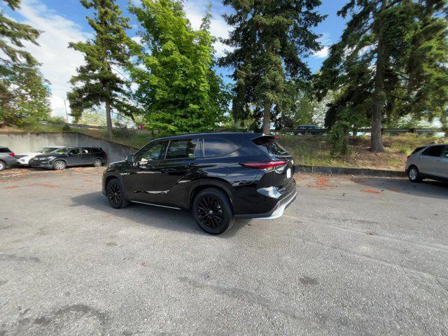 used 2024 Toyota Highlander car, priced at $43,690