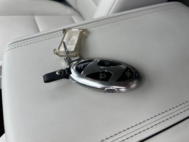 used 2024 Hyundai Santa Fe car, priced at $30,220