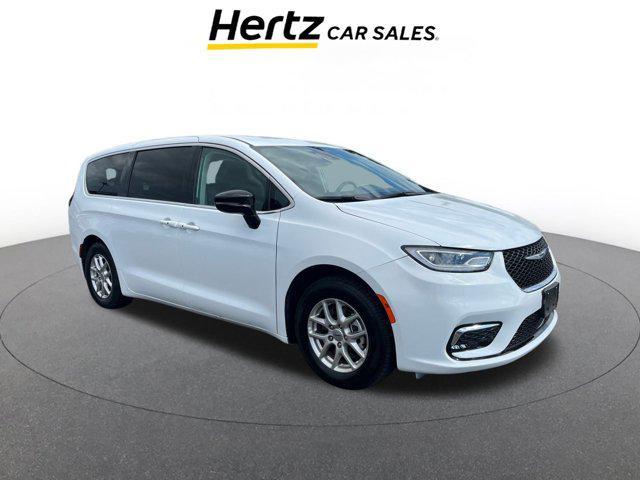 used 2024 Chrysler Pacifica car, priced at $32,837