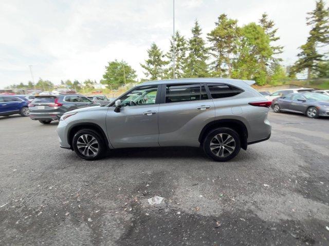 used 2023 Toyota Highlander car, priced at $37,951