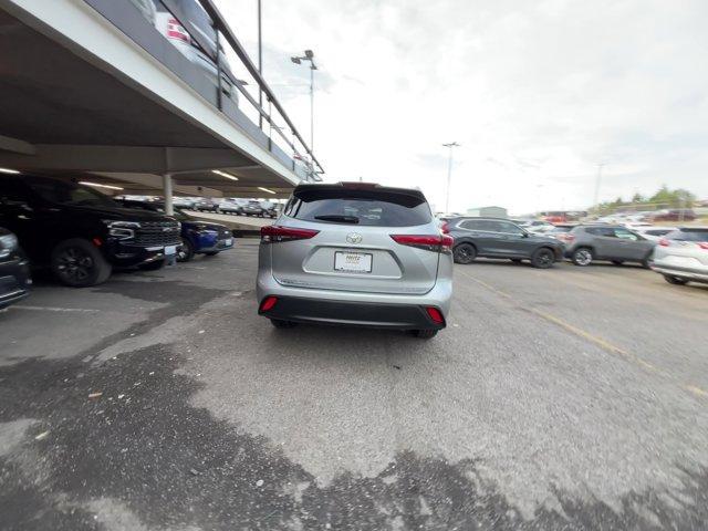 used 2023 Toyota Highlander car, priced at $37,951