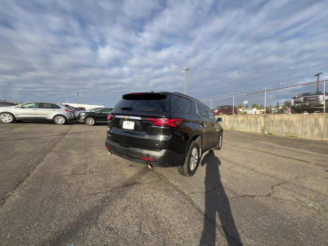 used 2023 Chevrolet Traverse car, priced at $24,437