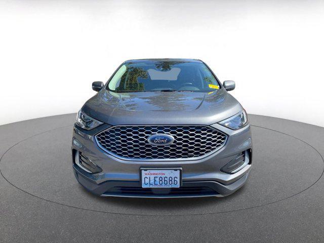 used 2024 Ford Edge car, priced at $25,806
