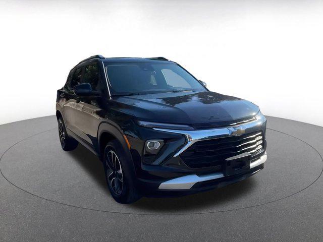 used 2024 Chevrolet TrailBlazer car, priced at $21,002