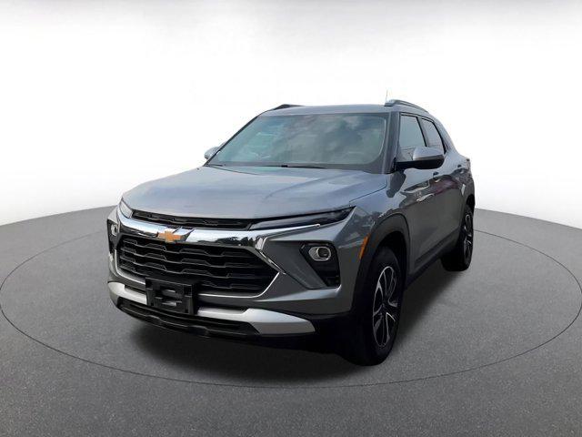used 2024 Chevrolet TrailBlazer car, priced at $22,235
