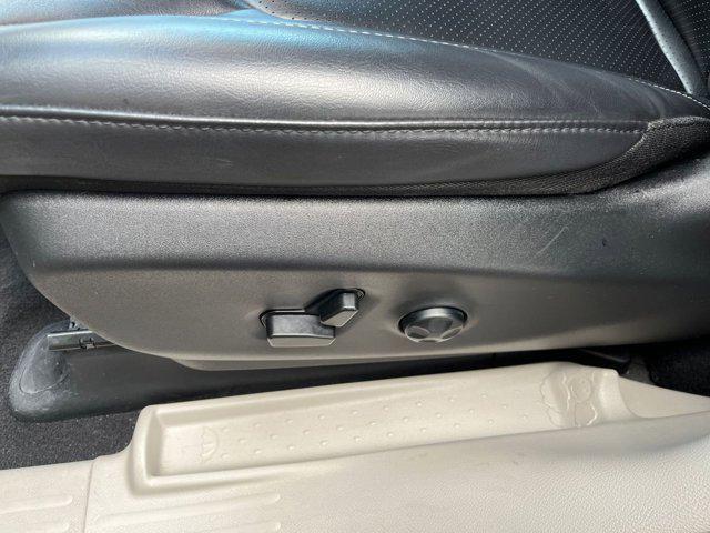 used 2023 Chrysler Pacifica car, priced at $24,434