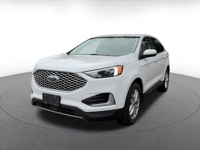used 2024 Ford Edge car, priced at $25,576