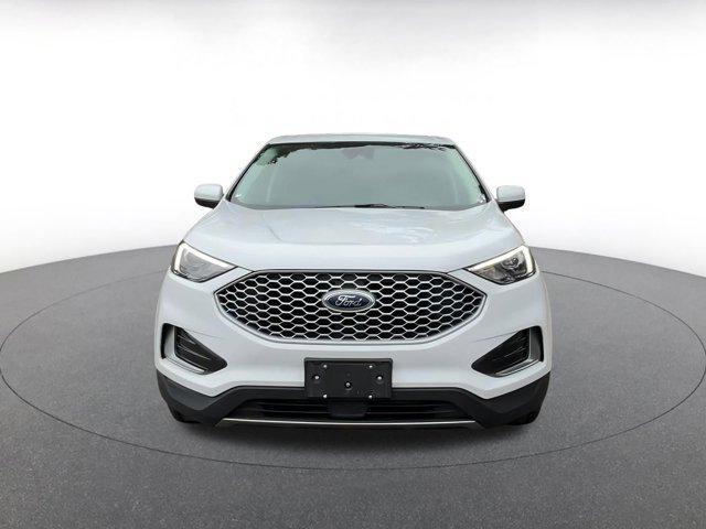 used 2024 Ford Edge car, priced at $25,576