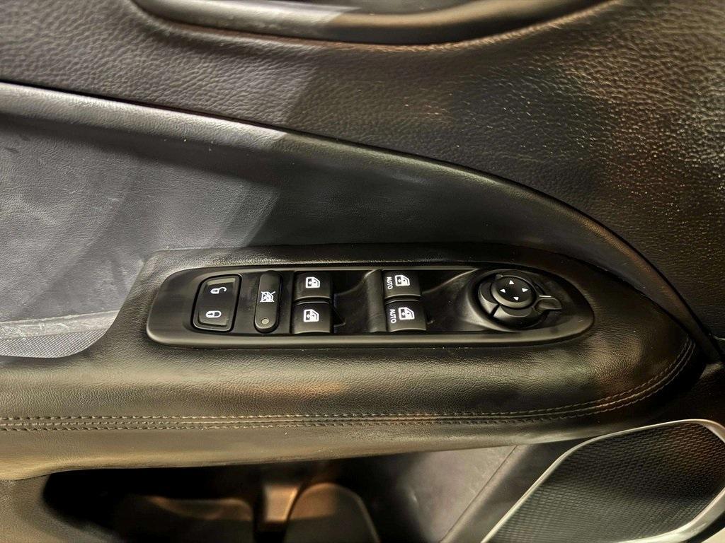 used 2021 Jeep Compass car, priced at $18,591