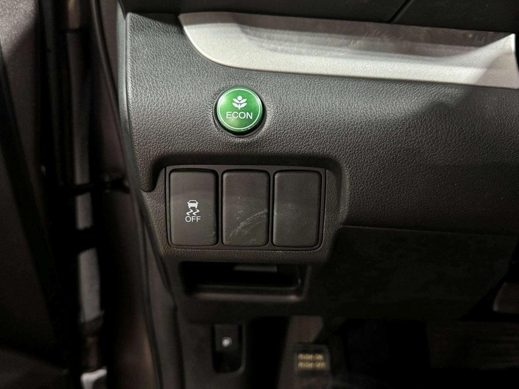 used 2013 Honda CR-V car, priced at $8,796