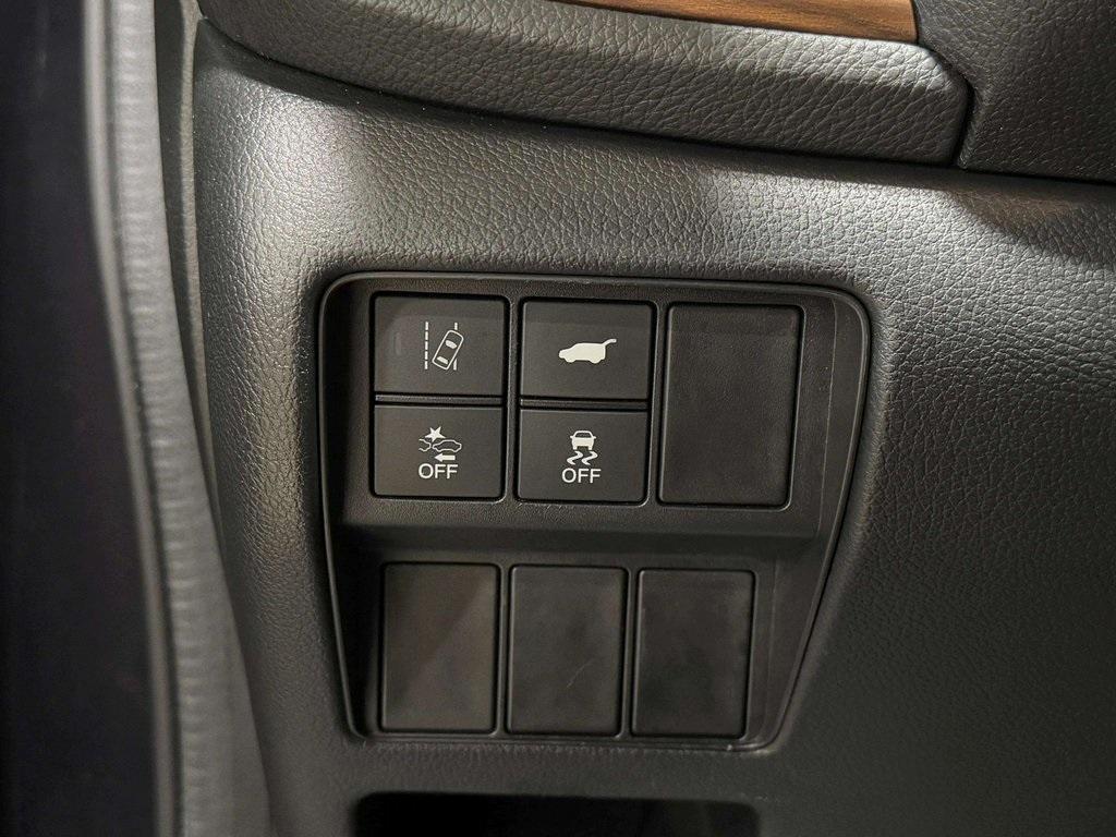 used 2018 Honda CR-V car, priced at $15,991