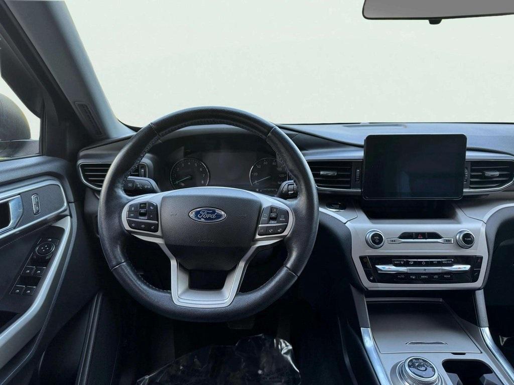 used 2022 Ford Explorer car, priced at $30,879