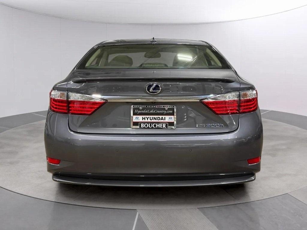 used 2013 Lexus ES 300h car, priced at $15,895