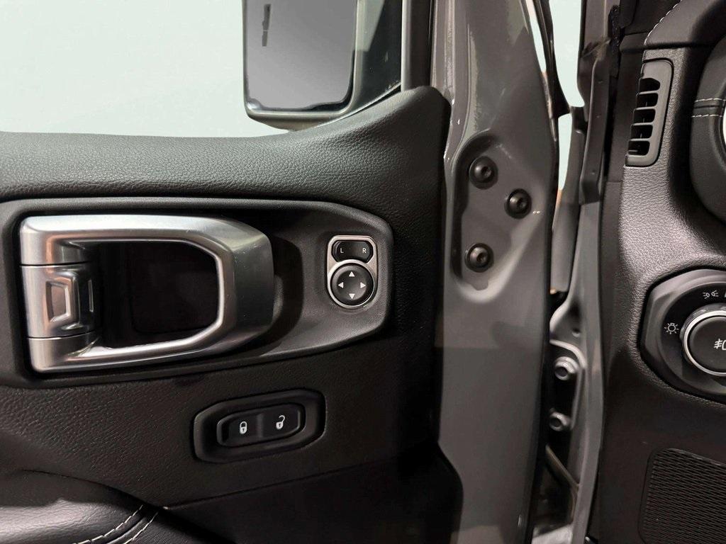 used 2021 Jeep Wrangler Unlimited car, priced at $33,981