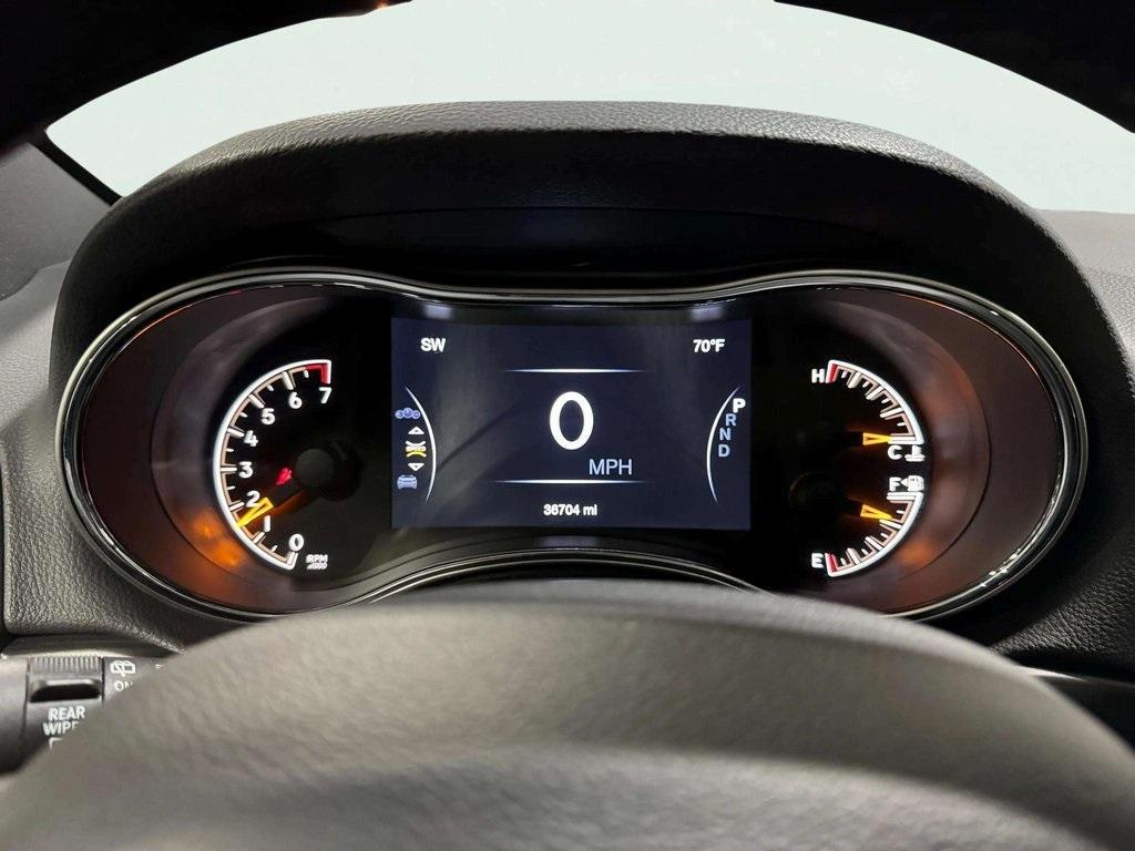 used 2020 Jeep Grand Cherokee car, priced at $25,789