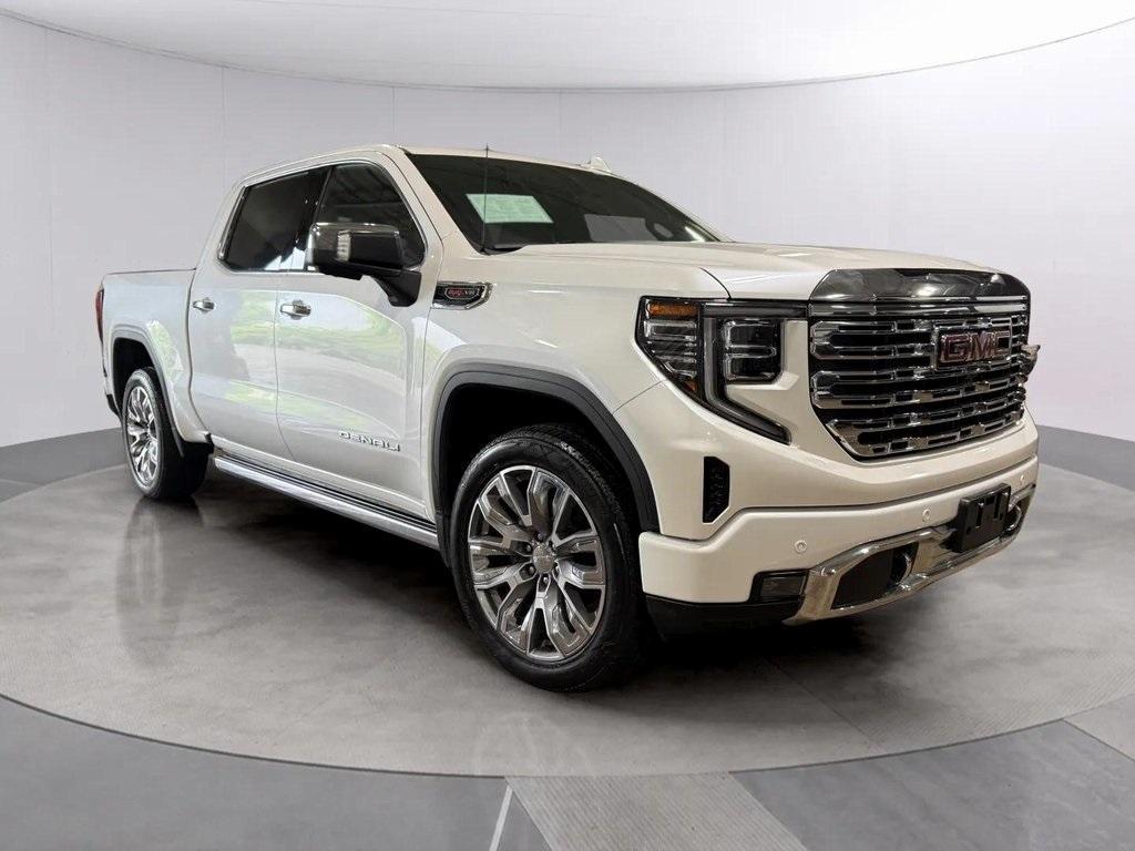 used 2022 GMC Sierra 1500 car, priced at $51,991