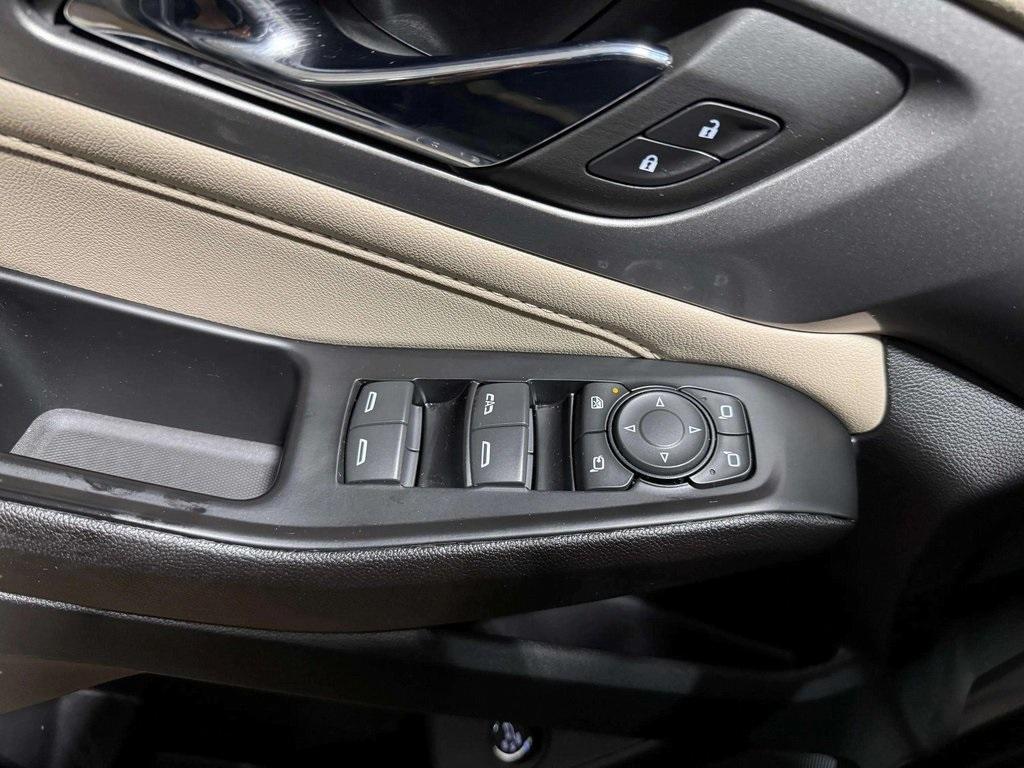 used 2023 Chevrolet Traverse car, priced at $37,991
