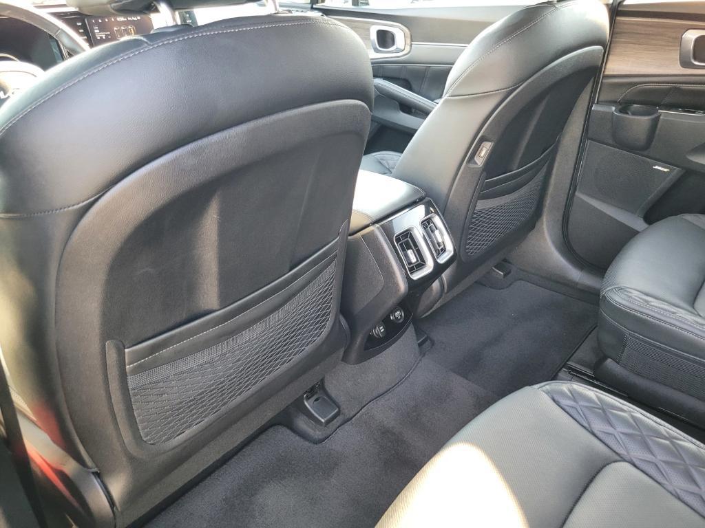 used 2022 Kia Sorento car, priced at $34,175