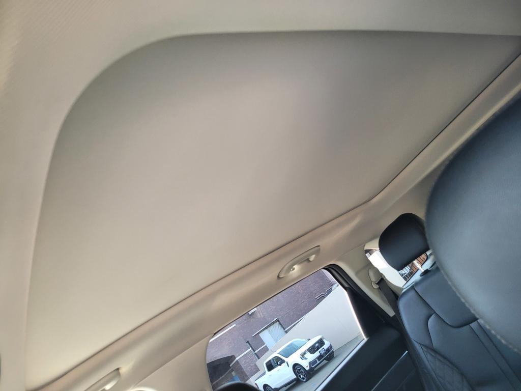used 2022 Kia Sorento car, priced at $34,175