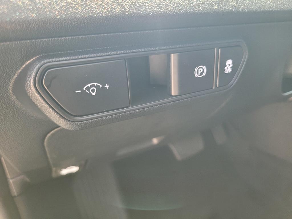 used 2025 Kia K4 car, priced at $23,057
