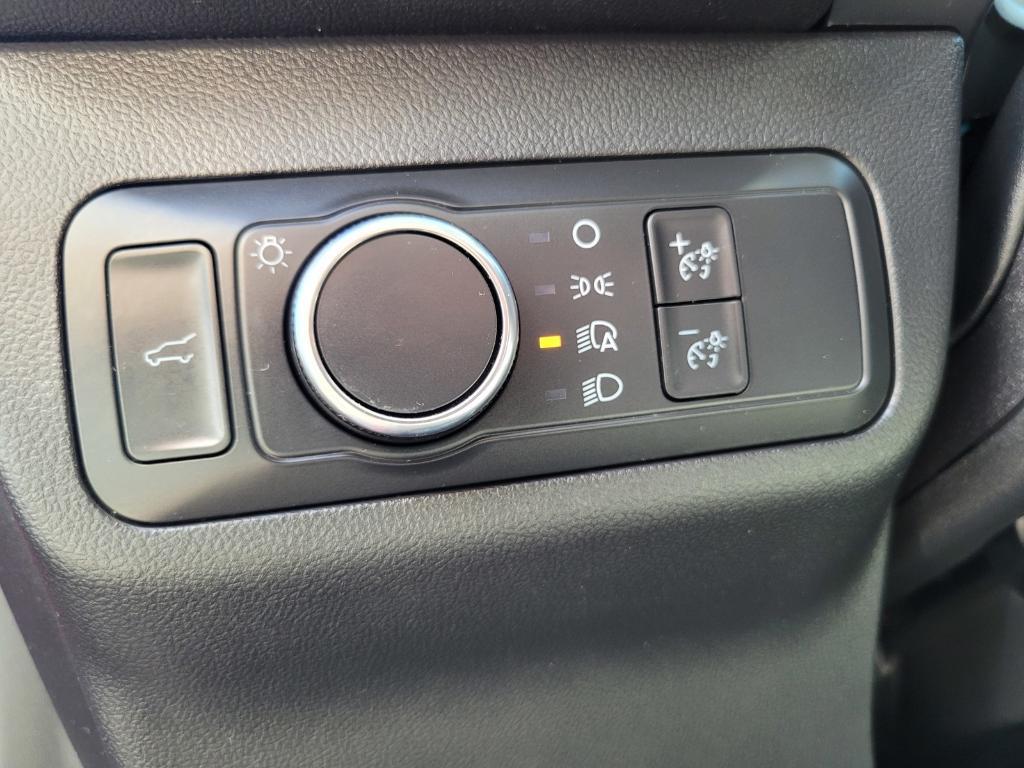 used 2022 Ford Escape car, priced at $21,256