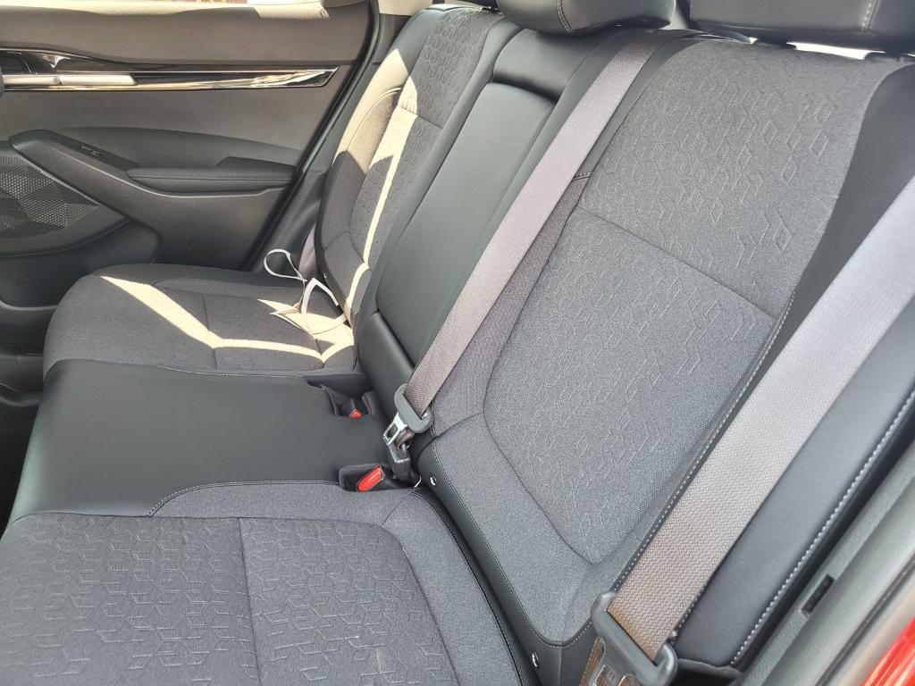 used 2025 Kia Seltos car, priced at $23,315