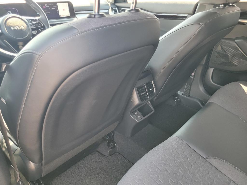 used 2025 Kia Seltos car, priced at $23,315